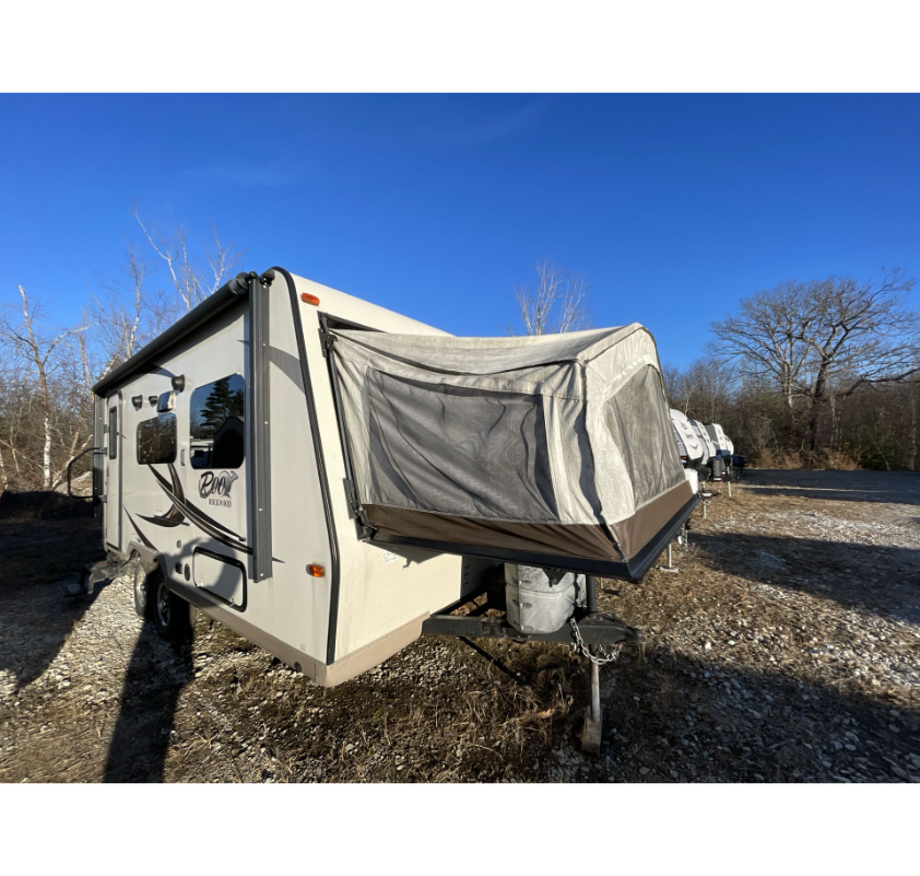 USED 2016 FOREST RIVER RV ROCKWOOD ROO 19