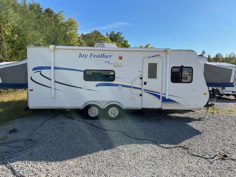 USED 2010 JAYCO JAY FEATHER EXP 23B